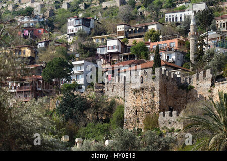 Mur de château médiéval d'Alanya avec de vieux mur architecture derrière osmanish Banque D'Images