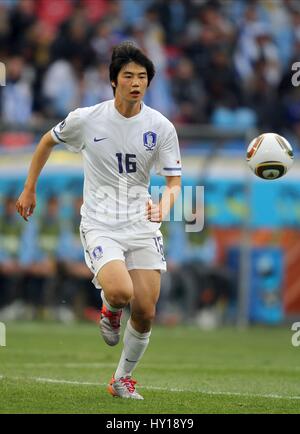 KI Sung Yueng-RÉPUBLIQUE DE CORÉE RÉPUBLIQUE DE CORÉE CELTIQUE & CELTIC NELSON MANDELA BAY STADIUM PORT ELIZABETH AFRIQUE DU SUD 26 juin 201 Banque D'Images