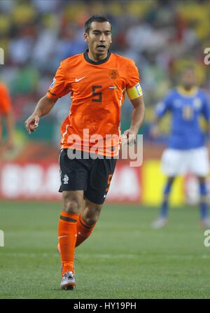 GIOVANNI VAN BRONCKHORST Holland & Holland & FEYENOORD FEYENOORD NELSON MANDELA BAY STADIUM PORT ELIZABETH AFRIQUE DU SUD 02 juil Banque D'Images