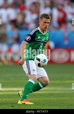 L'IRLANDE DU NORD STEVEN DAVI POLOGNE V IRLANDE DU STADE DE NICE NICE FRANCE 12 juin 2016 Banque D'Images