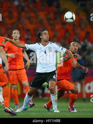 SAMI KHEDIRA NIGEL DE JONG HOLLANDE/Allemagne, Hollande/ALLEMAGNE STADE METALIST KHARKIV UKRAINE 13 Juin 2012 Banque D'Images