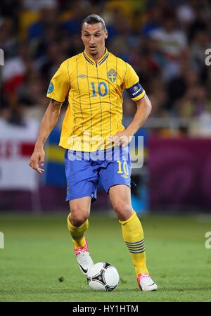 ZLATAN IBRAHIMOVIC SUÈDE PARIS SAINT-GERMAIN FC SUÈDE & PARIS SAINT-GERMAIN STADE OLYMPIQUE DE KIEV UKRAINE 15 Juin 2012 Banque D'Images