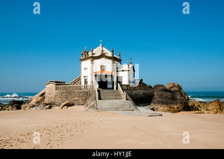 Seigneur de la roche (chapelle Capela do Senhor da Pedra) - Portugal Banque D'Images