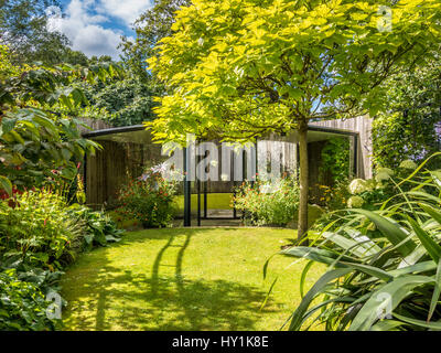 Jardin contemporain design à RHS garden Harlow Carr par Diarmuid Gavin designer Banque D'Images