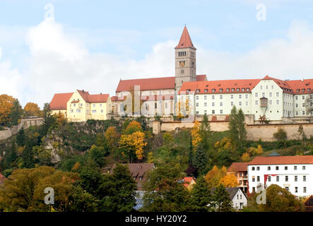 Image du château monastère à Kastl dans le Land allemand de Bavière. Blick auf das dans Klosterschloss Kastl Bayern, Deutschland. Banque D'Images