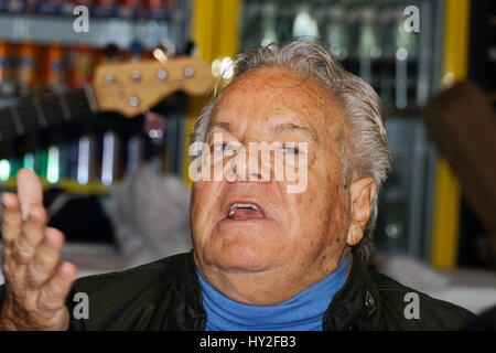 Paris, France. 31 mars, 2017. Massimo Gargia assiste à la soirée d'ouverture de la Foire du Trône au profit de l'Association Petits Princes, qui célèbre son 30e anniversaire cette année. Credit : Bernard Menigault/Alamy Live News Banque D'Images