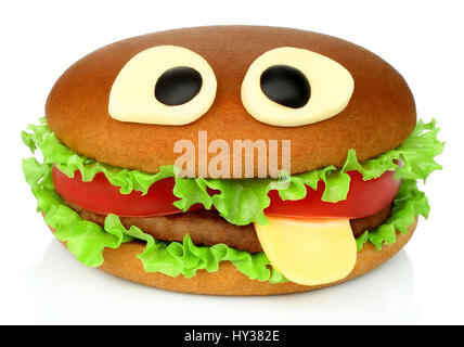 Funny Big hamburger au fromage et de la viande bovine avec yeux escalope sur fond blanc Banque D'Images