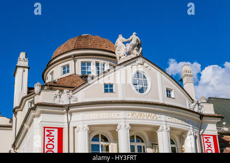 Maison thermale Kurhaus à Merano, Tyrol du Sud, Italie, Europe Banque D'Images