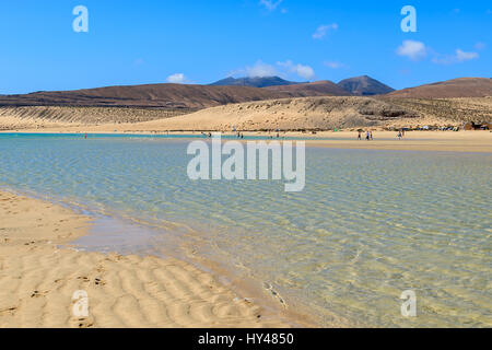 Magnifique lagon sur la plage de Sotavento de Jandia peninsula, Fuerteventura, Îles Canaries, Espagne Banque D'Images