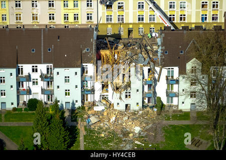 Immeuble résidentiel à Dortmund, Dortmund - Hörde éclatée, une explosion dans un immeuble résidentiel de trois étages, 3 Teutonenstrasse, Dortmund, Ruhr, Banque D'Images