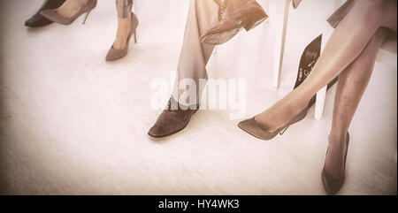 La section basse des gens d'affaires attends in office Banque D'Images