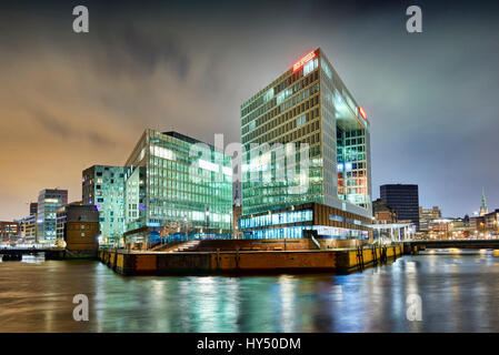 Dans la maison d'édition qui Ericusspitze dans la ville portuaire de Hambourg, Allemagne, Europe, un Spiegel-Verlagshaus Hafenc Ericusspitze in der der Banque D'Images