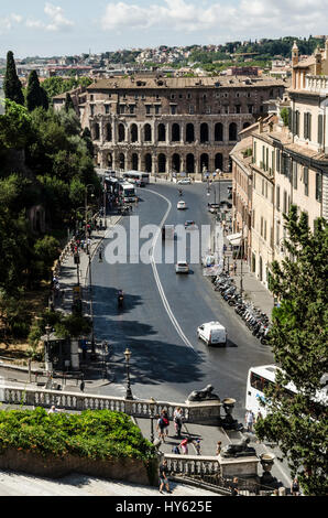 Via del Teatro di Marcello Banque D'Images