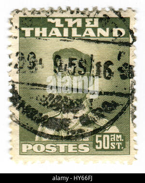 GOMEL, BÉLARUS, 2 avril 2017, de timbres en Thaïlande montre l'image de Bhumibol Adulyadej, conféré avec le titre le Roi Bhumibol le Grand en 198 Banque D'Images