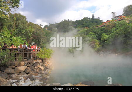 Personnes visitent la vallée thermique Beitou Hot Spring à Taipei à Taiwan. Banque D'Images