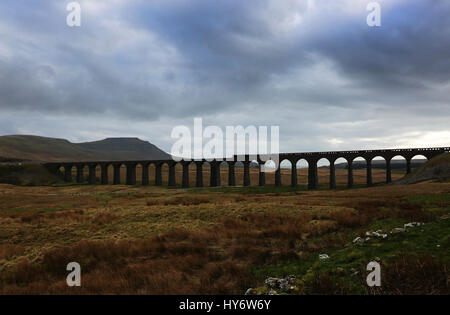 Viaduc Ribblehead Flying scotsman Banque D'Images