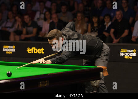 Plovdiv, Bulgarie - 1 octobre : Mark Selby, d'Angleterre participe au snooker montrent la série 11 30 2016 contre Ronnie O'Sullivan dans Kolodruma spo Banque D'Images