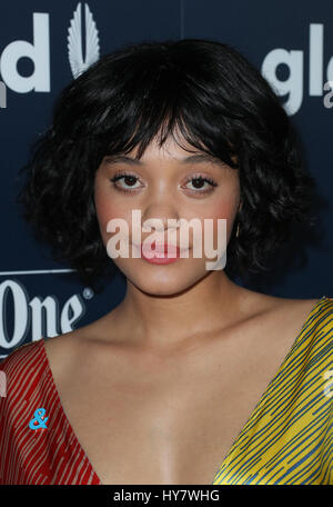 Bevely Hills, Ca. 01 avr, 2017. Kiersey Clemons, au 28th Annual GLAAD Media Awards à LA au Beverly Hilton Hotel en Californie le 01 avril 2017. Credit : Fs/media/Alamy Punch Live News Banque D'Images