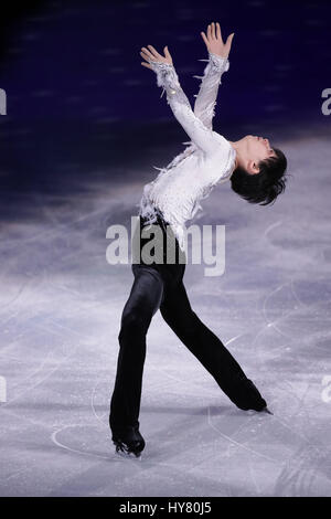Helsinki, Finlande. 2ème apr 2017. Yuzuru Hanyu du Japon s'effectue au cours de l'exposition au programme ISU World Figure Skating Championships 2017 à Helsinki, Finlande, le 2 avril 2017. Credit : Matti Matikainen/Xinhua/Alamy Live News Banque D'Images