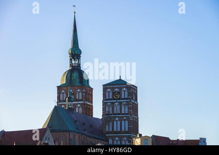 Vue de la Saint-Nicolas, église, ville hanséatique de Stralsund, Mecklembourg-poméranie, Allemagne. Blick auf die Nikolaikirche, Hansestadt Stralsund, Mecklenb Banque D'Images