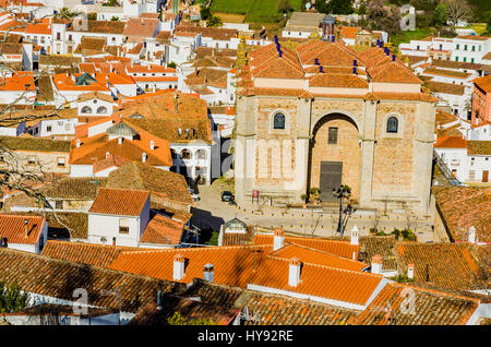 Église de Santa María de la Asunción. Aracena vu de dessus. Aracena, Huelva, Andalousie, Espagne, Europe Banque D'Images