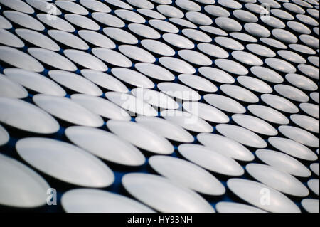 Abstraite de Selfridges au centre commercial Bullring conçu par les futurs systèmes à Birmingham. Banque D'Images