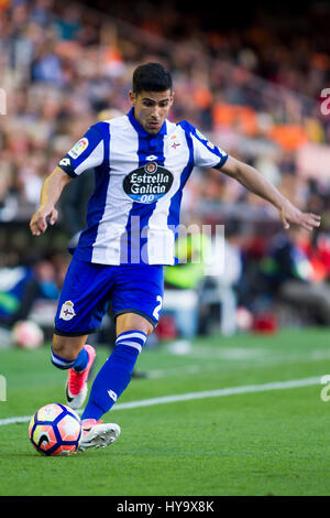 Valencia , ESPAGNE - Mars 2017 : Juanfran pendant le match entre VALENCIA CF VS DEPORTIVO DE LA CORUNA, journée 29 dans le stade Mestalla, Valence, Espagne. Photo : Cronos/Omar Arnau Banque D'Images