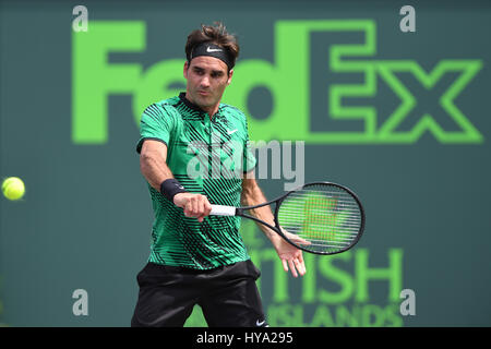 Key Biscayne, Floride, USA. 09Th avr, 2017. Roger Federer Vs Rafael Nadal lors de la finale masculine à l'Open de Miami a tenu à le Crandon Park Tennis Center le 2 avril 2017 à Key Biscayne, en Floride. Credit : Mpi04/media/Alamy Punch Live News Banque D'Images