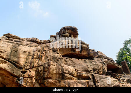 Les grottes de Udayagiri sont en partie et en partie naturelles grottes artificielles des vestiges archéologiques, historiques et religieux, près de la ville de Bhubaneswar dans Banque D'Images