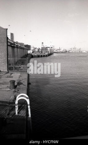 Les quais de Belfast 1989. www.paulmcerlane.net Banque D'Images