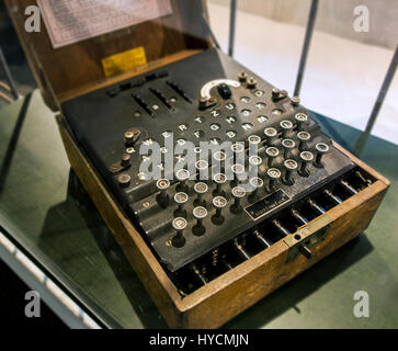 Schlüsselmaschine Allemand WWII E / E / Machine Cypher 3-rotor machine Enigma Wehrmacht coffret en bois utilisés pendant la Seconde Guerre mondiale Banque D'Images