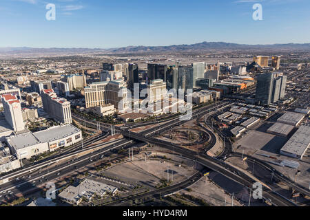 Las Vegas, Nevada, USA - Mars 13, 2017 : Vue aérienne de casino resorts près de Flamingo Ave et Las Vegas Boulevard dans le sud du Nevada. Banque D'Images