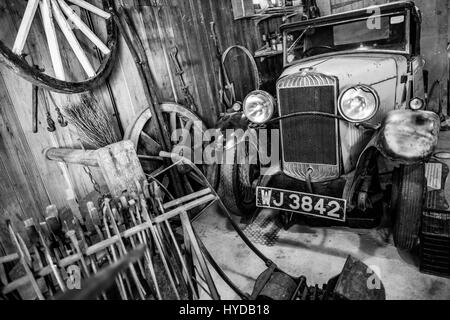 Triumph vintage Super Seven 1932 dans le Musée de l'automobile à Bourton-on-the-Water Banque D'Images