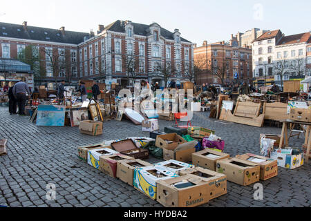 Marolles marché aux puces de la Place du jeu de balle, Bruxelles Banque D'Images