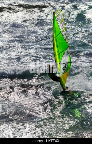 Planche à voile à surfers point au sud de Margaret River, au sud ouest de l'Australie. Banque D'Images