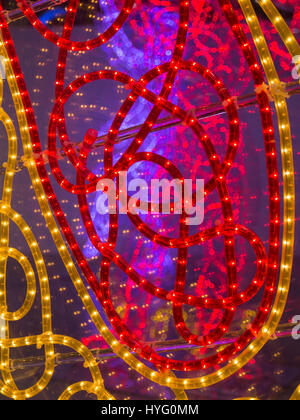Close up de Led rouge et jaune Arrangement d'éclairage Banque D'Images