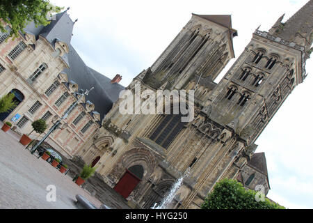 La cathédrale de Saint-Pierre de Lisieux (France). Banque D'Images