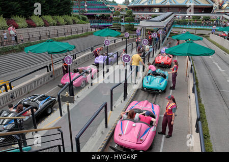 L'Autopia ride à Disneyland Paris, France. Banque D'Images