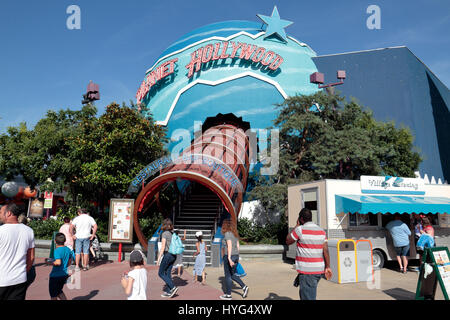 Entrée du restaurant Planet Hollywood, Disney Village, Disneyland Paris, Marne-la-Vallée, près de Paris, France. Banque D'Images