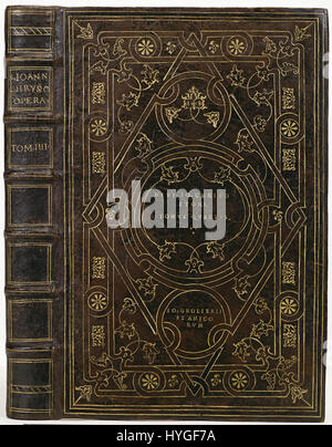 Ce titre fait référence à une bande de cuir peinte avec de la laque. C'est probablement un exemple d'artisanat au début de la période moderne, avec des conceptions complexes et des maroquineries typiques de l'époque. Banque D'Images