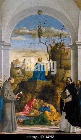 *Christ priant dans le jardin* de Marco Basaiti représente le moment biblique poignant où Christ prie dans le jardin de Gethsémani. L’utilisation de la lumière et de la couleur par Basaiti dans cette peinture religieuse souligne la solennité du moment et le poids émotionnel de la prière du Christ. Banque D'Images