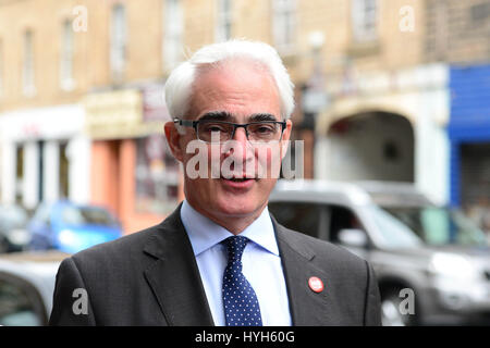 Alistair Darling, ancien chancelier et chef de la campagne mieux ensemble, se présente à une discussion informelle avec certains travailleurs des services financiers afin de discuter de l'impact de l'indépendance de l'industrie Banque D'Images