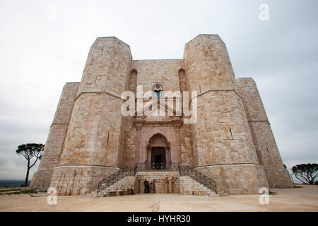 Castel del Monte, Puglia, Italy, Europe Banque D'Images