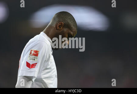 Cologne, Allemagne. 4ème apr 2017. Bundesliga journée 27, 1. FC Koeln vs SG Eintracht Frankfurt : Anthony Modeste (Koeln) déçu. Credit : Juergen Schwarz/Alamy Live News Banque D'Images