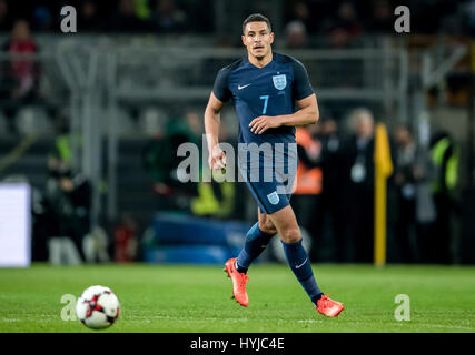 Dortmund, Allemagne. Mar 22, 2017. L'Angleterre au cours de Jake Livermore le match amical entre l'Allemagne et l'Angleterre au Signal Iduna Park de Dortmund, Allemagne, 22 mars 2017. - Pas de service de fil - Photo : Thomas Eisenhuth/dpa-Zentralbild/ZB/dpa/Alamy Live News Banque D'Images