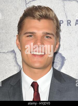 Chris Zylka à arrivés pour la saison 3, les restes de Premiere Avalon Hollywood, Los Angeles, CA, le 4 avril 2017. Photo par : Dee Cercone/Everett Collection Banque D'Images