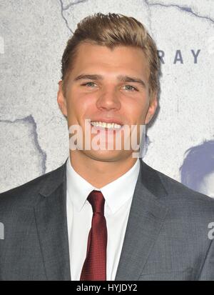 Chris Zylka à arrivés pour la saison 3, les restes de Premiere Avalon Hollywood, Los Angeles, CA, le 4 avril 2017. Photo par : Dee Cercone/Everett Collection Banque D'Images