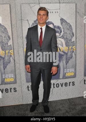 Chris Zylka à arrivés pour la saison 3, les restes de Premiere Avalon Hollywood, Los Angeles, CA, le 4 avril 2017. Photo par : Dee Cercone/Everett Collection Banque D'Images