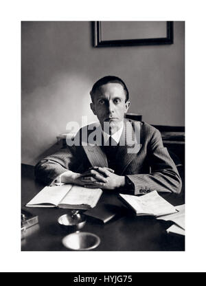 GOEBBELS 1930 Portrait de Joseph Goebbels le ministre de guerre allemande de la propagande nazie Banque D'Images