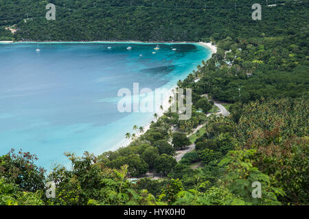 Voir de belles Megans Bay Beach sur St Thomas dans les Caraïbes Banque D'Images